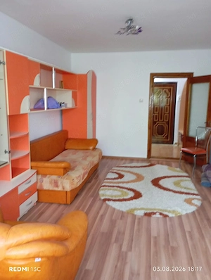 Se inchiriază!Ap.2 camere,Micro17,etaj2,350 euro
