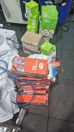 VÂND PIESE AUTO NOI LA KG! Concept Mystery Box – Profit Garantat!