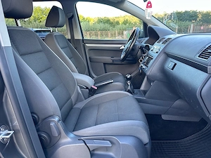 Vw Touran 2.0TDI Rar efectuat - imagine 8