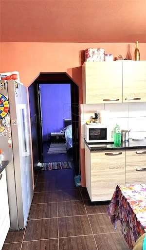 SOARELUI - RENOVAT - 4 CAM - 2 BAI - ETAJ 3 - CENTRALA PROPRIE - BOXA - imagine 9
