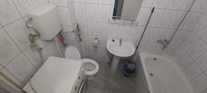 Ofer spre inchiriere garsoniera! - imagine 5