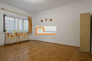 Langa Metrou, curte proprie 200mp, Garaj, 3 camere, centrala, pet friendly - imagine 10
