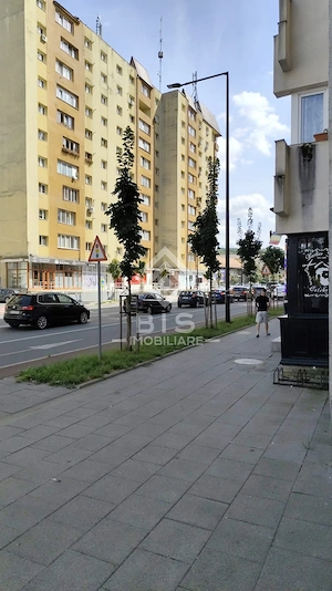 Spațiu comercial de închiriat – 40 mp, parter, zona Han - imagine 10