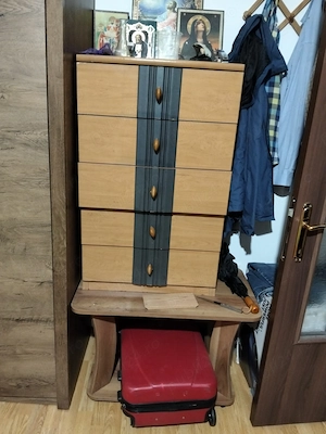 * 1) Vând masă extensibilă notieră  +