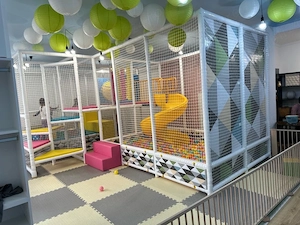 loc de joaca modular de interior, cu transport si montaj