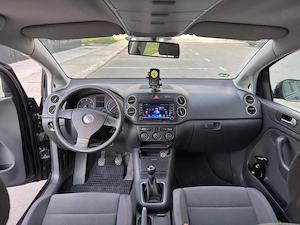 Vând Volkswagen Golf 5 Plus - imagine 6