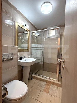 Apartament spațios cu 2 dormitoare, decomandat, zona UMF - imagine 10