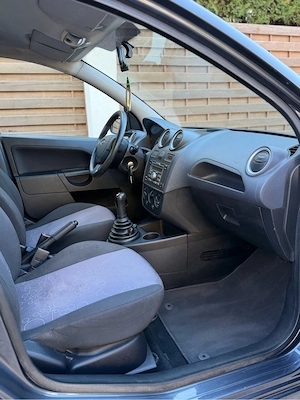 Ford Fiesta 1.3 Benzina 2007 - imagine 6