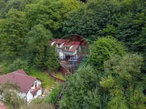 Casă / Vilă cu 3 camere de vânzare, în zona Centrul Istoric! - imagine 2
