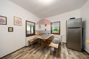 Casă / Vilă cu 3 camere de vânzare, în zona Centrul Istoric! - imagine 8