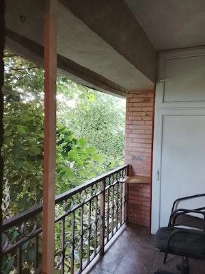 Apartament cu 3 camere de vânzare   etaj 2, zonă ultracentrală, vedere deosebită - imagine 4