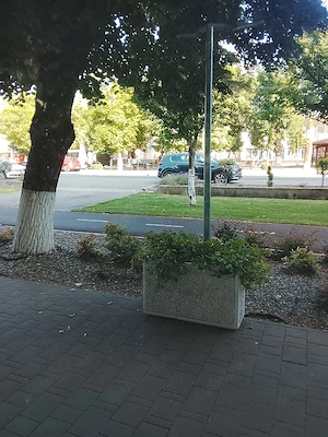 Apartament cu 3 camere de vânzare   etaj 2, zonă ultracentrală, vedere deosebită - imagine 3
