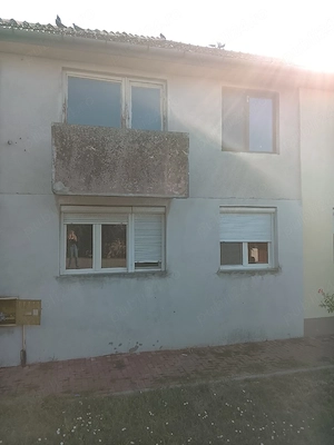 Apartament cu 2 camere, la parter, în Chișineu-Criș, județul Arad - imagine 2