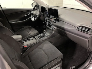 Hyundai i30 - imagine 10