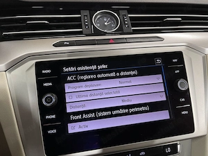 Volkswagen Passat - imagine 17