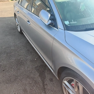 Audi A 8 D 4 - imagine 3