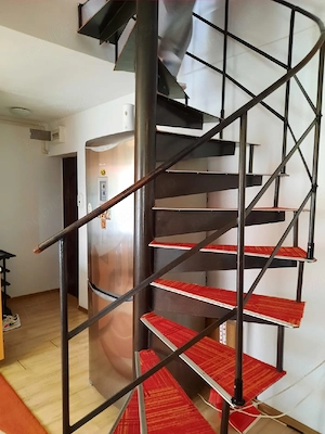 Închiriez apartament 2 camere - imagine 5