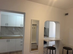 ap 3 camere decomandate renovat et 1 Strand central - imagine 5