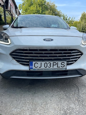 Vand Ford Kuga hibrid  benzina , an fabricatie 2023, pret 19.000 Euro - imagine 4