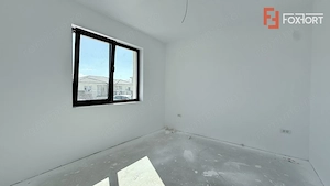 Duplex de vanzare, 4 camere despartit prin camera tehnica - Mosnita - imagine 10