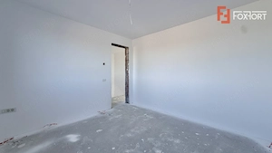 Duplex de vanzare, 4 camere despartit prin camera tehnica - Mosnita - imagine 13