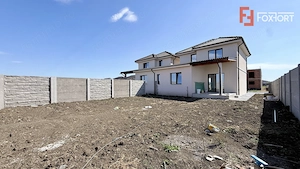 Duplex de vanzare, 4 camere despartit prin camera tehnica - Mosnita - imagine 2