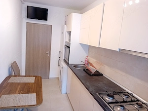 Vânzare apartament 2 camere propietar - imagine 2