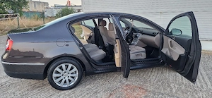 Vw Passat 1.9 tdi 105 cp an 2006 unic proprietar acte la zi fiscal pe loc    - imagine 9