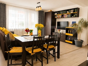Apartament 3 camere, etajul 2 | parcare inclusa | Tractorul  - imagine 2