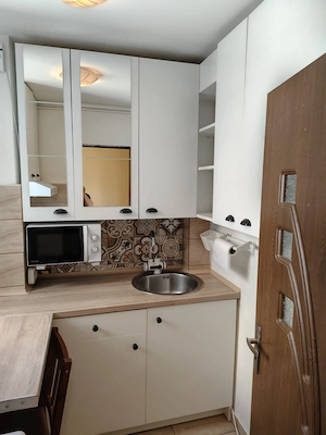 Vanzare Apartament 2 camere 48 mp, renovat, mobilat, 2 min metrou Romancierilor - imagine 11