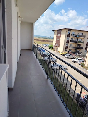 Apartament 2 camere decomandat zona Turnisor - imagine 9