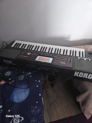 Vând korg pa700 stare foarte bună  - imagine 4