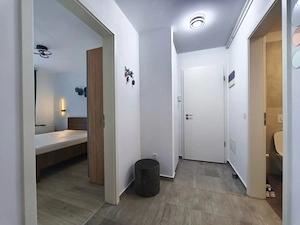 Apartament 2 camere Open Space Kasper Coresi Loc de parcare+boxa - imagine 7