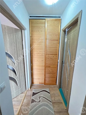 Apartament 2 camere balcon pivnita etajul 1 zona Siretului Sibiu - imagine 10
