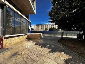 Spatii comerciale de la 38mp la 550mp, centru, Piata Unirii, Iasi - imagine 3