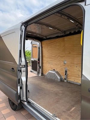 Ford Transit 2.2 diesel 2015 - imagine 3