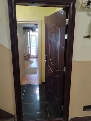 Vand ap. cu 2 cam.in zona Aleea-Carpati