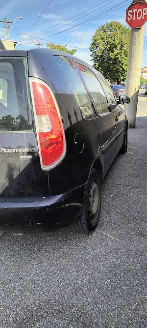 Vând Skoda Roomster  - imagine 5