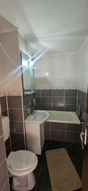 [Proprietar] Vând Apartament 2 Camere   Zona Micro 16, Satu Mare | Etaj 3 | Fără Comision - imagine 3