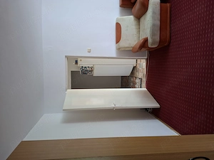 Închiriez apartament 2 camere Florilor