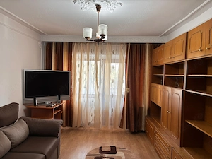 Proprietar, inchiriez apartament 2 camere, decomandat, in Pacurari - imagine 6
