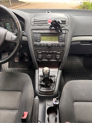 vand skoda octavia 2 - imagine 5