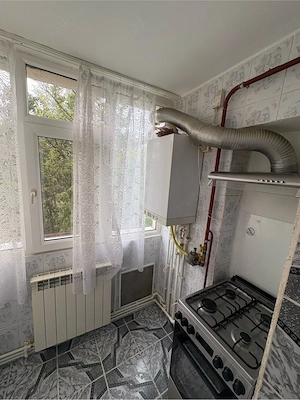 Apartament mobilat, utilat si decomandat cu loc de parcare si vedere la Dunare- Micro 21 - imagine 5