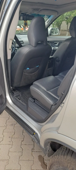 Volvo XC90 an 2009, 2400cc diesel, 4 4 185 cp, climatronic, geamuri și oglinzi electrice, piele. - imagine 2