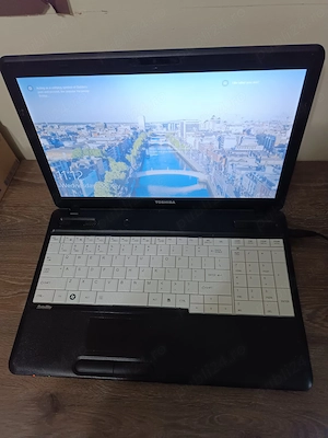 Laptop Toshiba Satellite C660D-1C7 , SSD 480GB , functional
