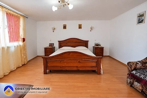 Casa P+E 257 mp, teren 538 mp, Roznov - imagine 8