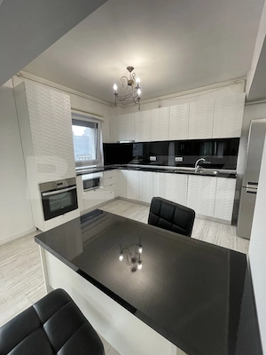 Apartament superb de închiriat - 120 mp + terasă - Parcare subterană - Crinilor - imagine 5