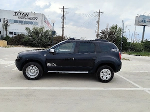 Dacia Duster 4x4 Diesel  - imagine 3
