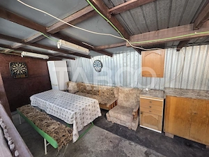 Casa 2 camere curte comuna de vanzare zona Centrala 47 mp utili  - imagine 8