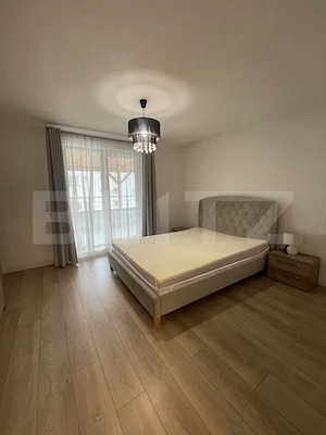 Apartament superb de închiriat - 78 mp +40 terasă - Parcare - Calea Moldovei - imagine 8